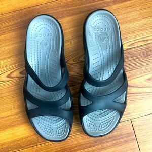 Crocs Size 9 Women’s Black Sandals